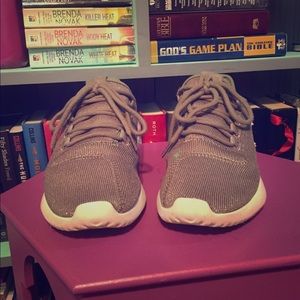 Adidas Tennis Athletic Shoes 8